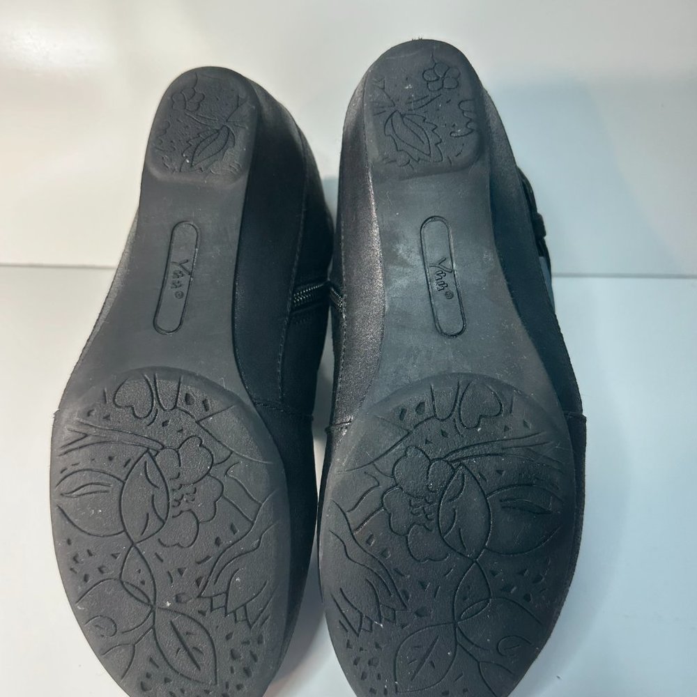 Yuu‎ Black Boots - Picture 4 of 7